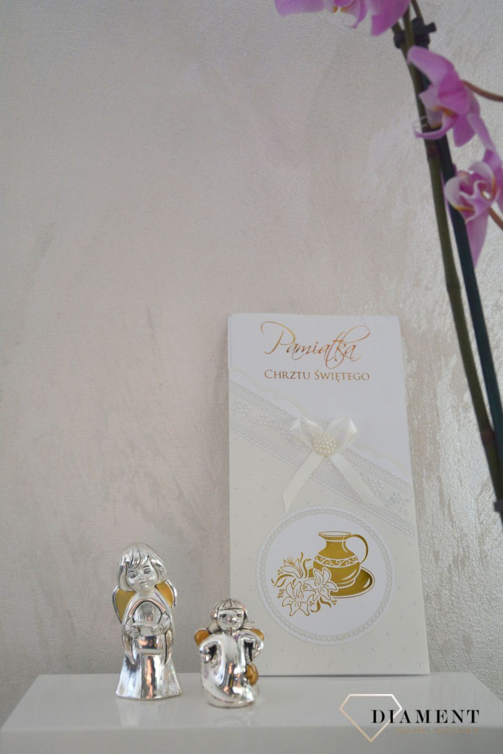 Figurka srebrna Aniołek z koniczynką na szczęście..jpg